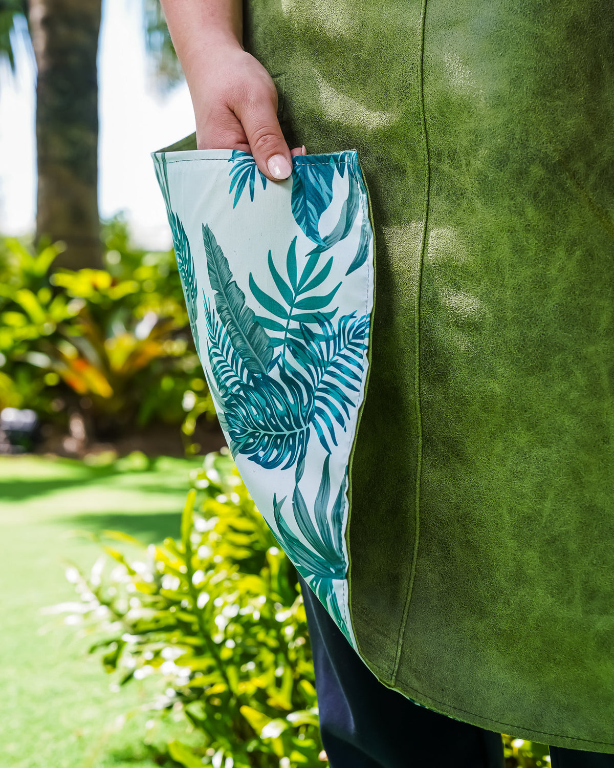 CFS Colombian Apron (Green)